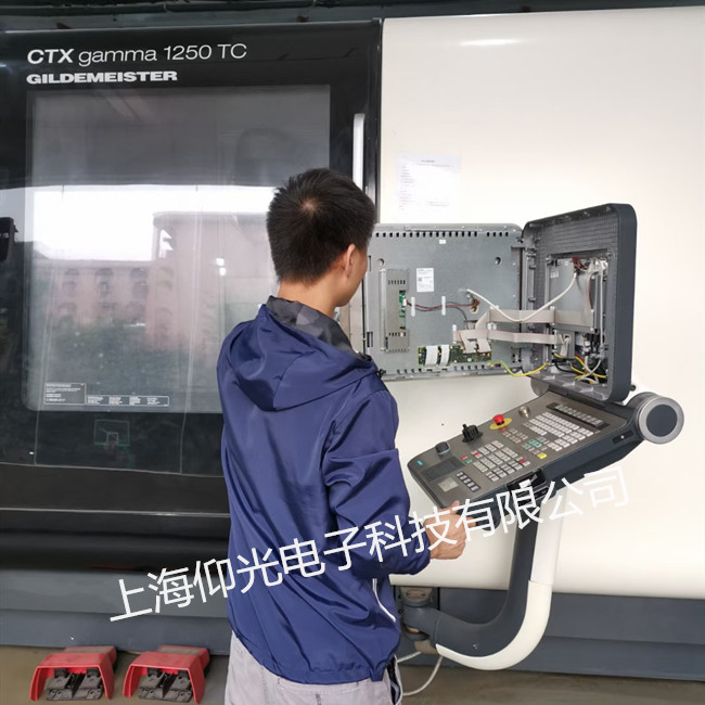 CNC鉆攻機(jī) 數(shù)控車床 雕銑機(jī) 電腦鑼伺服驅(qū)動(dòng)器維修品牌不限