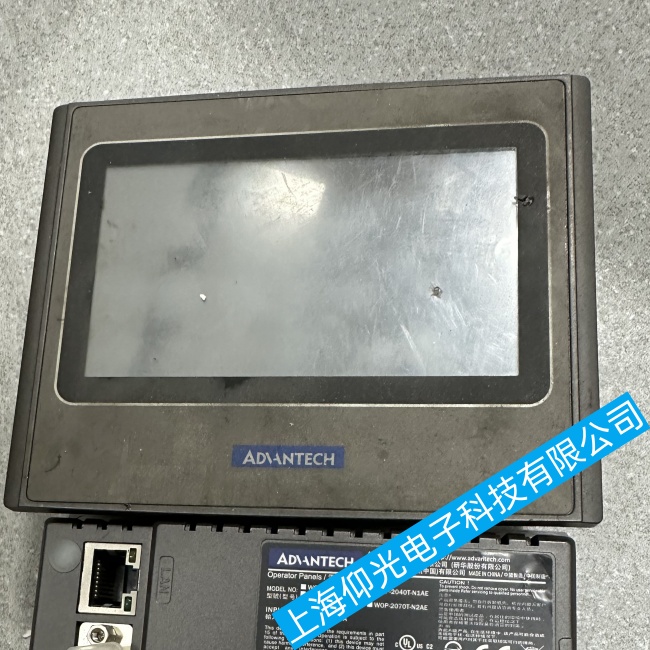 佛山研華觸摸屏W0P-2040T-S1AE反復重啟故障維修請聯(lián)系