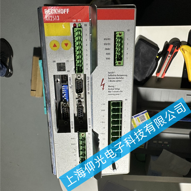 送料機(jī)倍福伺服驅(qū)動器維修AX2513-B900報(bào)警顯示FD56維修