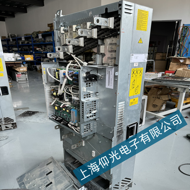 東營ABB ACS880變頻器報A6A5無電機數(shù)據(jù)故障維修專業(yè)公司