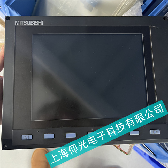 溫州市機床控制Mitsubishi三菱工控機運行中出現(xiàn)死機解決方法//仰光維修技術精湛