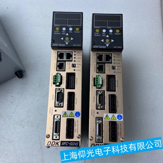 DDK電通擰緊控制器NFT-10GRM5-S上電無顯示故障專業(yè)維修